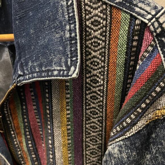 Rare Forever 21 Southwestern Aztec Denim Jacket | Vintage Wash, Oversized Medium - Picture 8 of 10